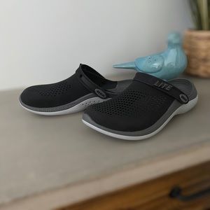 Crocs Men’s Black LiteRide Slip On Shoes